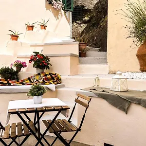 https://casa-storica-con-terrazzo.it-tuscanyhotel.com